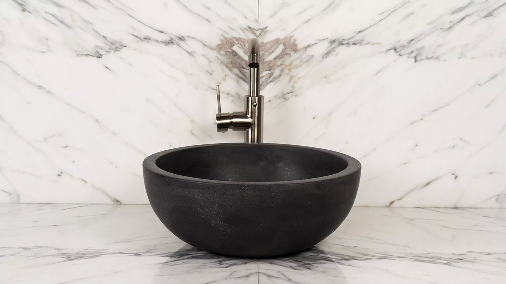 Round basalt washbasin “Fiano Basalt”