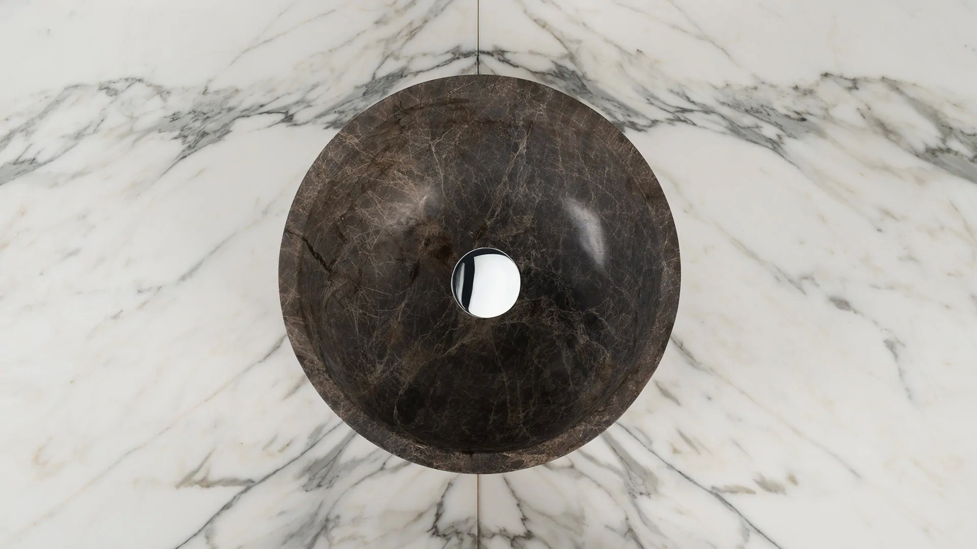Round marble washbasin “Fiano Emperador”