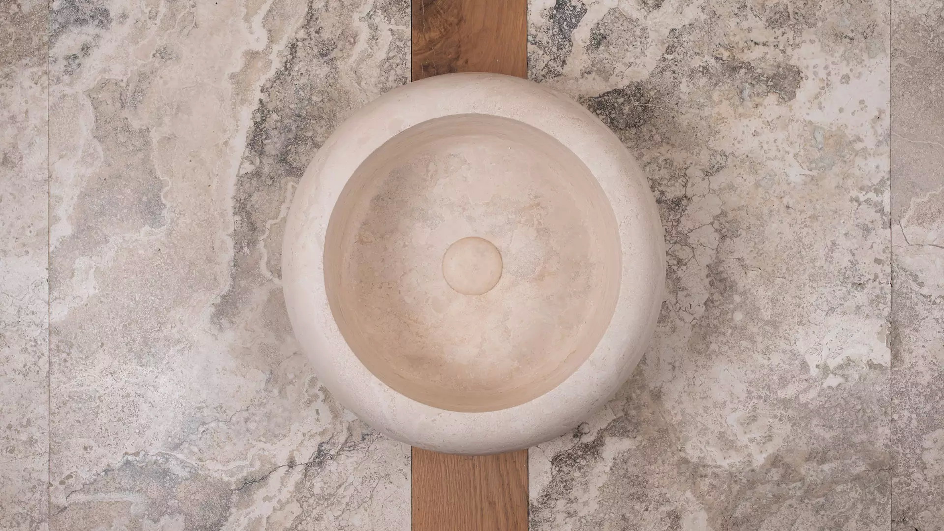 Countertop travertine washbasin “Forma”