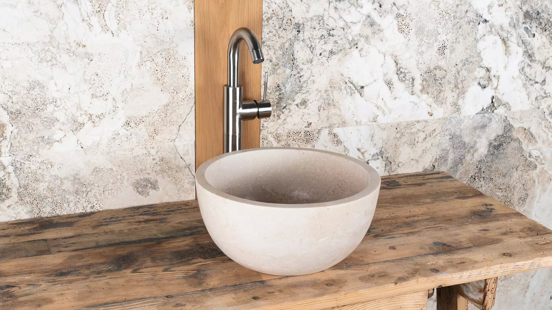 Small round travertine sink “Fianino”